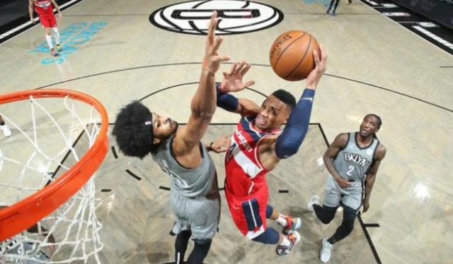 开云体育app-奇才生涯首胜!三双没了赢球来了 韦少定律还没断